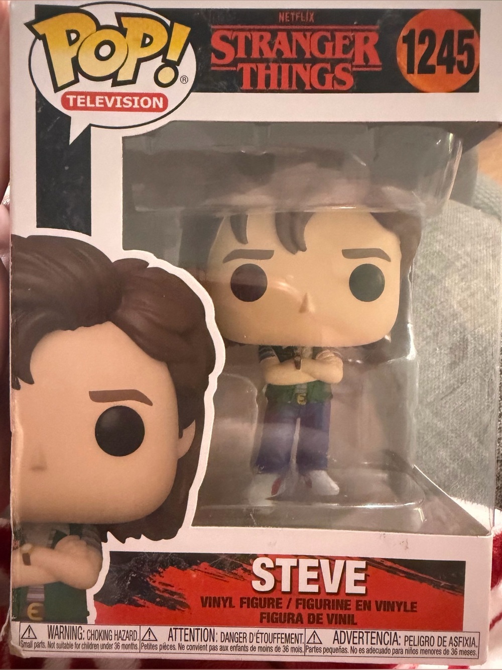 Funko Pop! Stranger Things Steve - Green Shirt, Blue Pants, Brown Hair